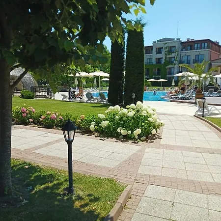 Orange в местност каваци, *