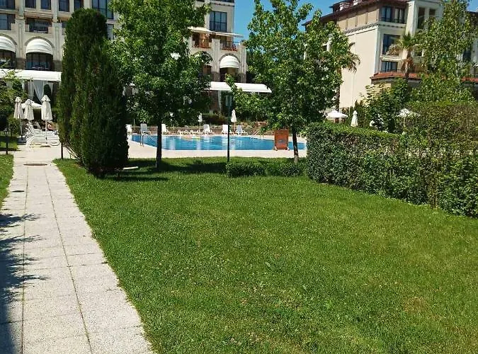 アパート Orange в местност каваци, ソゾポル