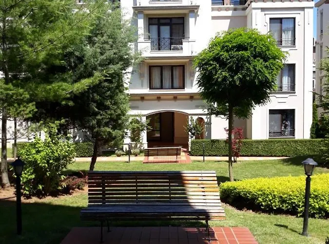 Orange в местност каваци, アパート