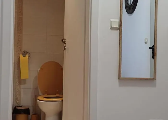 Orange в местност каваци, アパート *